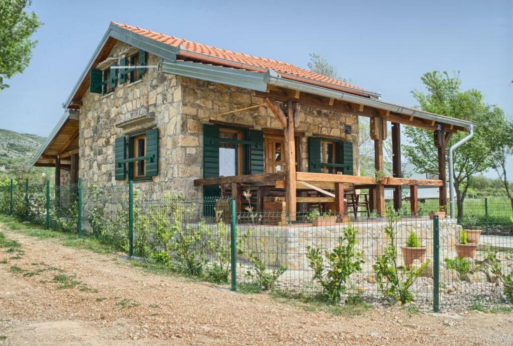 Stone House Vlasta * Drniš